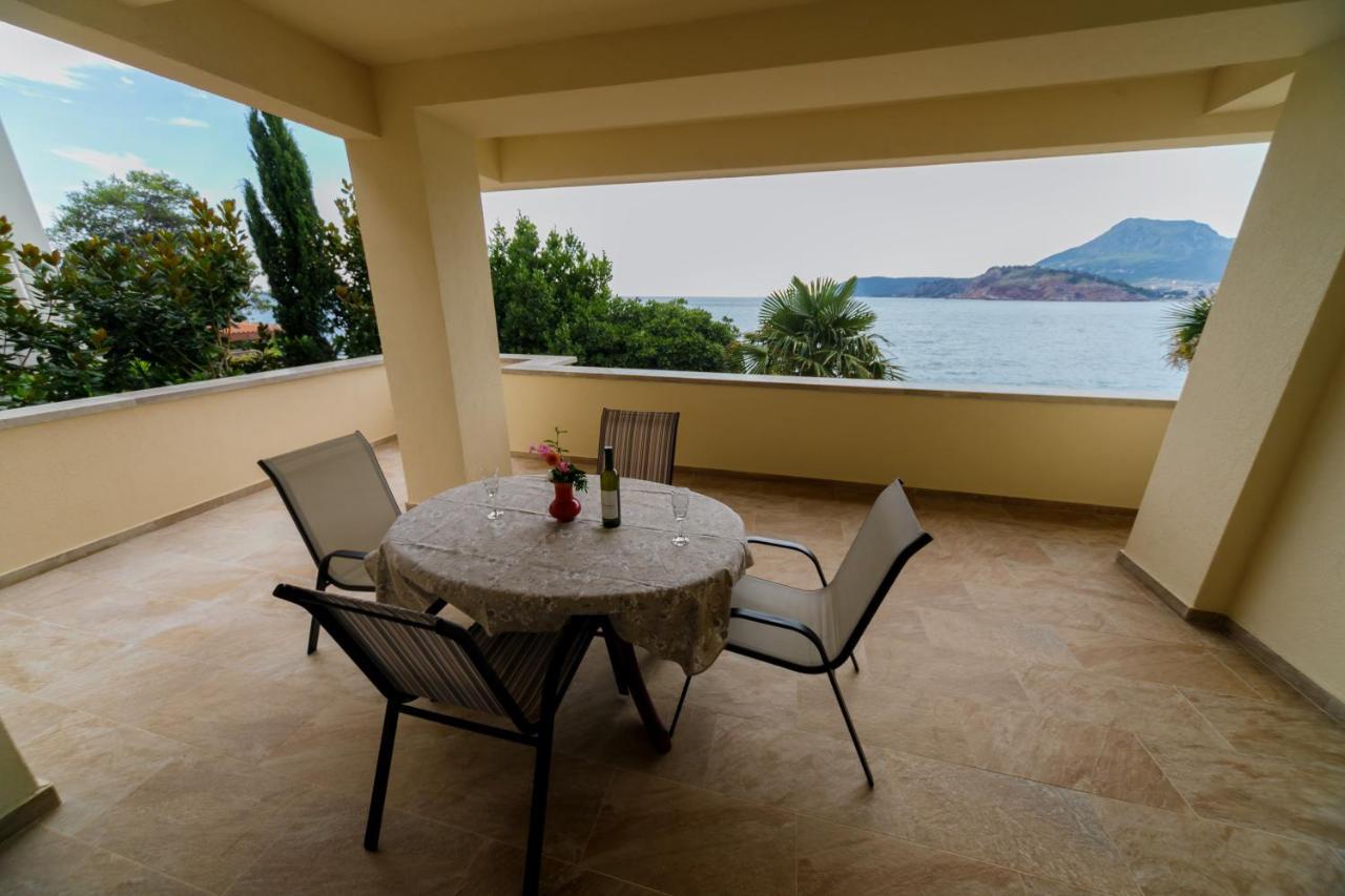 Vila Fortuna Sutomore Exterior foto